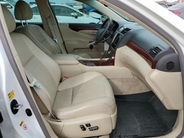 Photo 5 from auction – 2010 LEXUS LS 460 with VIN JTHBL5EF0A5095317
