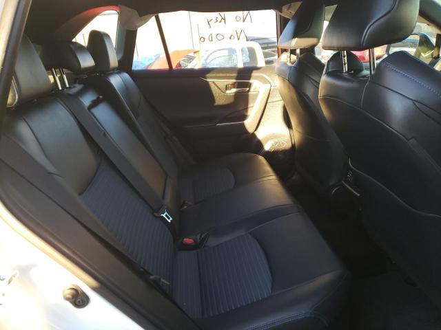 Photo 6 from auction – 2020 TOYOTA RAV4 XSE with VIN JTMEWRFV0LD539789