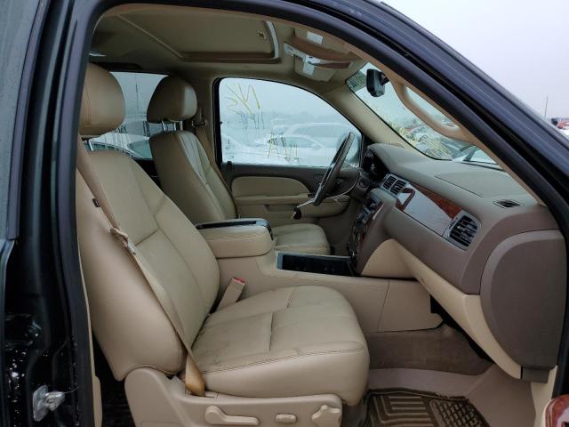 Photo 5 from auction – 2013 CHEVROLET AVALANCHE with VIN 3GNTKFE74DG293054