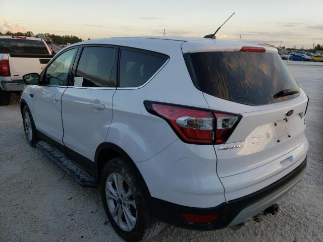 Photo 3 from auction – 2017 FORD ESCAPE SE with VIN 1FMCU0G90HUC96904
