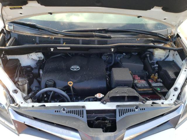 Photo 7 from auction – 2018 TOYOTA SIENNA XLE with VIN 5TDYZ3DC7JS909981