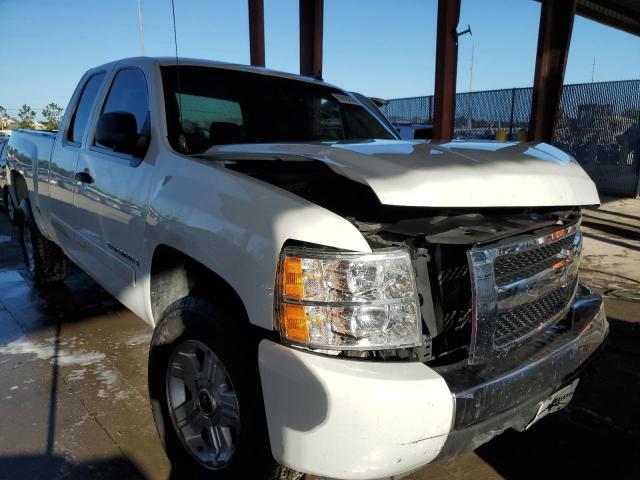 Photo 1 from auction – 2008 CHEVROLET SILVERADO with VIN 1GCEK19058Z203708