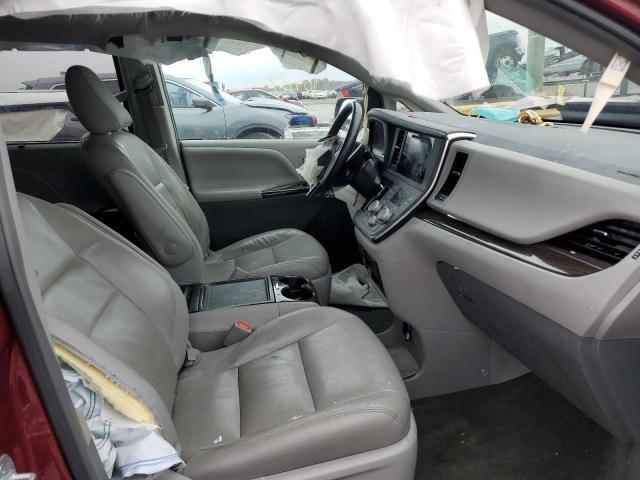 Photo 5 from auction – 2017 TOYOTA SIENNA XLE with VIN 5TDDZ3DC5HS187564