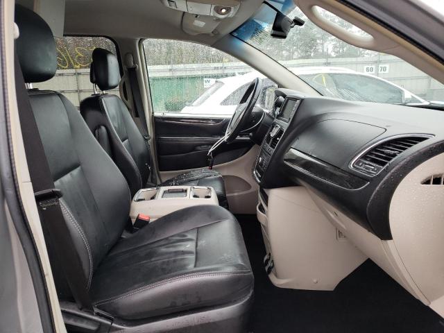 Photo 5 from auction – 2015 CHRYSLER TOWN & COU with VIN 2C4RC1BG7FR694411