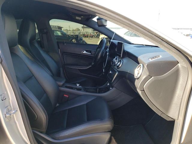 Photo 5 from auction – 2015 MERCEDES-BENZ CLA 250 with VIN WDDSJ4EB7FN167464