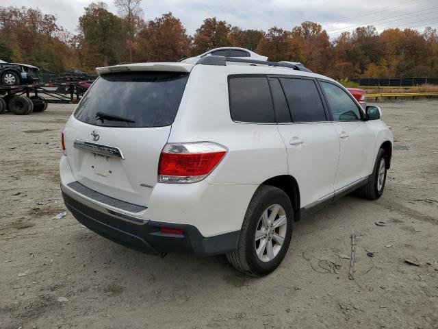 Photo 4 from auction – 2013 TOYOTA HIGHLANDER with VIN 5TDBK3EH6DS176895