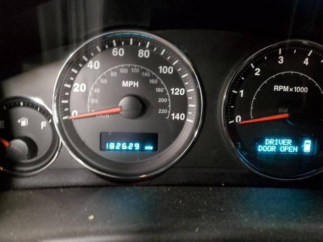 Photo 8 from auction – 2007 JEEP COMMANDER with VIN 1J8HH48K87C612800
