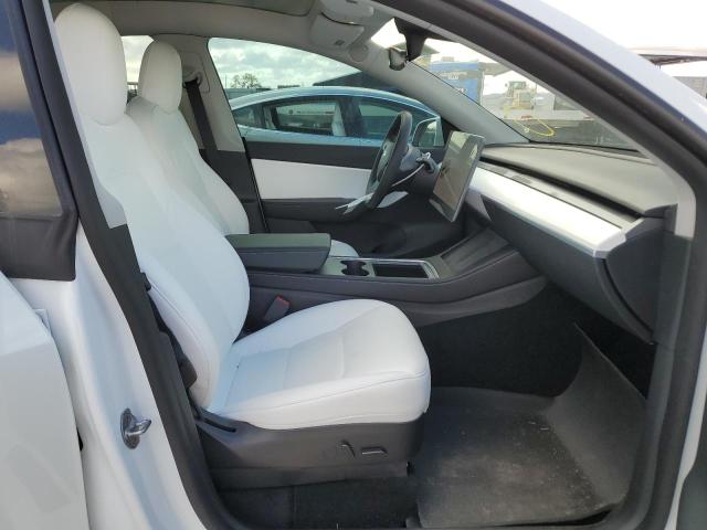 Photo 5 from auction – 2022 TESLA MODEL Y with VIN 7SAYGDEE5NF418592