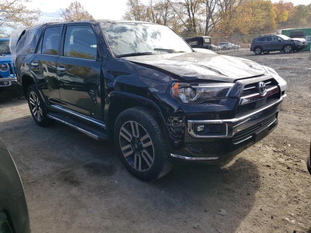 TOYOTA 4RUNNER LI 2022 with VIN JTEKU5JR8N6037577 - Photo from auction