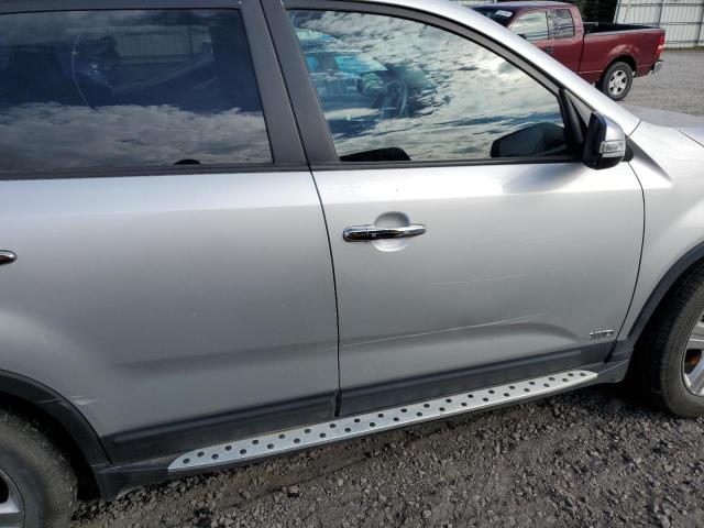 Photo 9 from auction – 2012 KIA SORENTO EX with VIN 5XYKUCA67CG277440