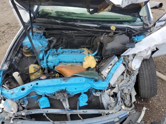 Photo 7 from auction – 2003 TOYOTA CAMRY LE with VIN JTDBE32K230239628