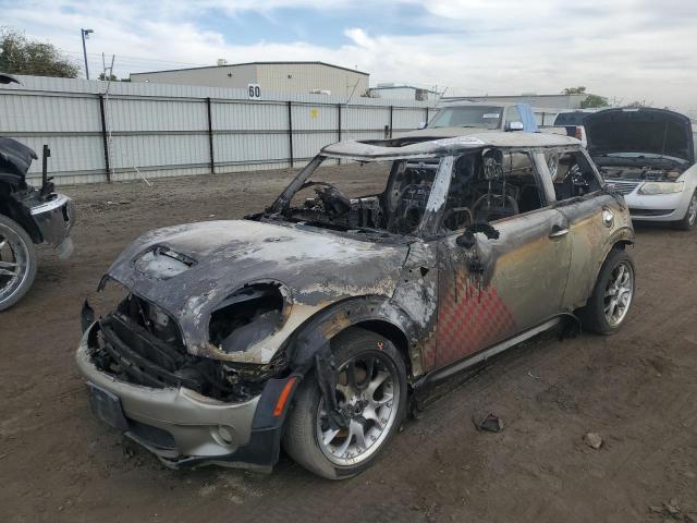 Photo 2 from auction – 2007 MINI COOPER S with VIN WMWMF73557TL89529