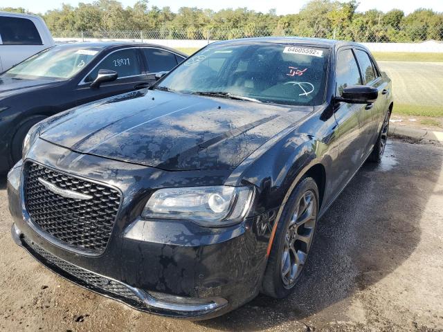 Photo 2 from auction – 2016 CHRYSLER 300 S with VIN 2C3CCABG6GH182396