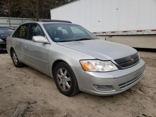 TOYOTA AVALON XL 2000 with VIN 4T1BF28B1YU037633 - Photo from auction