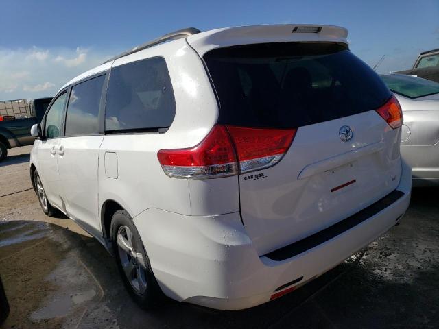 Photo 3 from auction – 2014 TOYOTA SIENNA LE with VIN 5TDKK3DC5ES457576