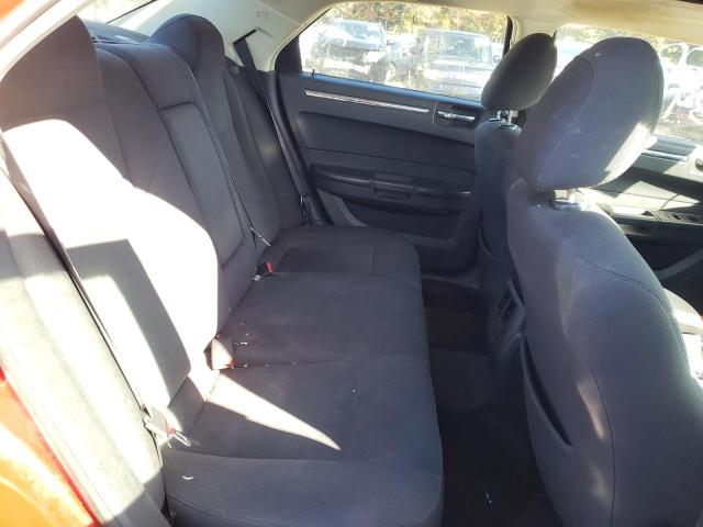 Photo 6 from auction – 2010 CHRYSLER 300 TOURIN with VIN 2C3CA4CD0AH123539