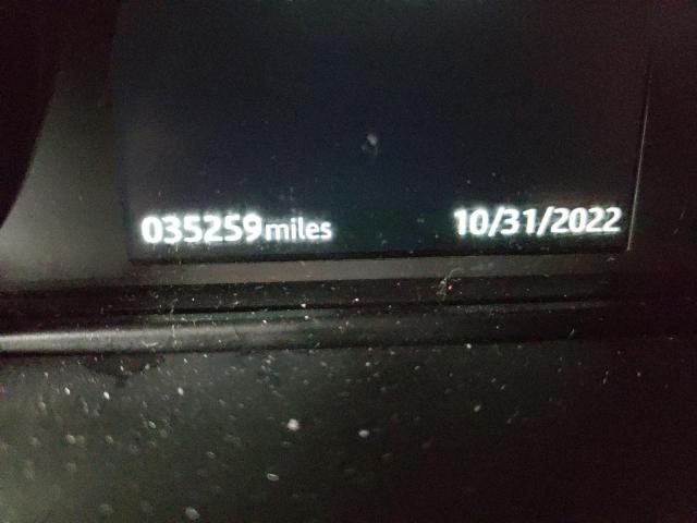 Photo 8 from auction – 2018 LAND ROVER RANGE ROVE with VIN SALVR2RX1JH322102