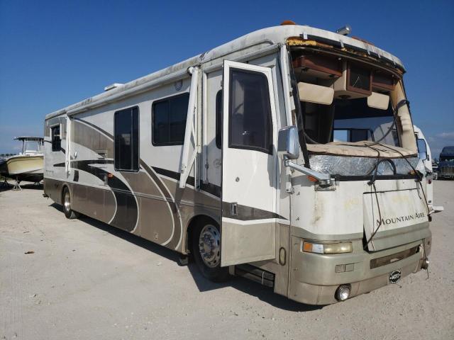 FREIGHTLINER CHASSIS X 2000 with VIN 4UZ6XJCA7YCG39128 - Photo from auction