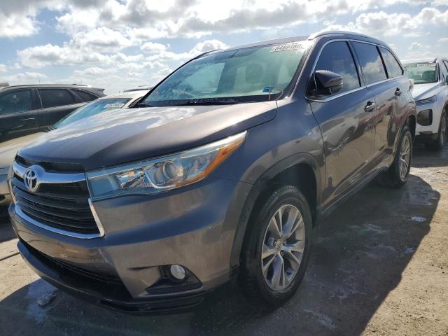 Photo 2 from auction – 2015 TOYOTA HIGHLANDER with VIN 5TDKKRFH3FS059392