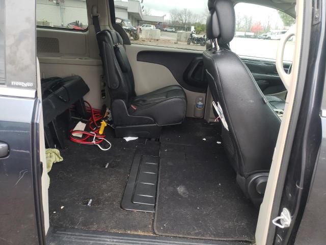 Photo 6 from auction – 2014 CHRYSLER TOWN & COU with VIN 2C4RC1BG7ER270368