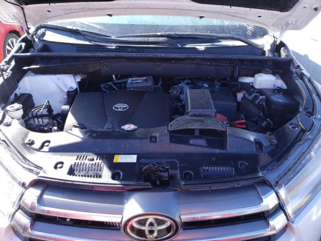 Photo 7 from auction – 2019 TOYOTA HIGHLANDER with VIN 5TDDZRFH8KS727072