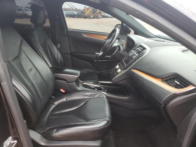 Photo 5 from auction – 2017 LINCOLN MKC SELECT with VIN 5LMCJ2C99HUL55505