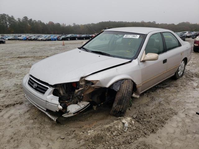 Photo 2 from auction – 2000 TOYOTA CAMRY CE with VIN 4T1BG22K7YU709040