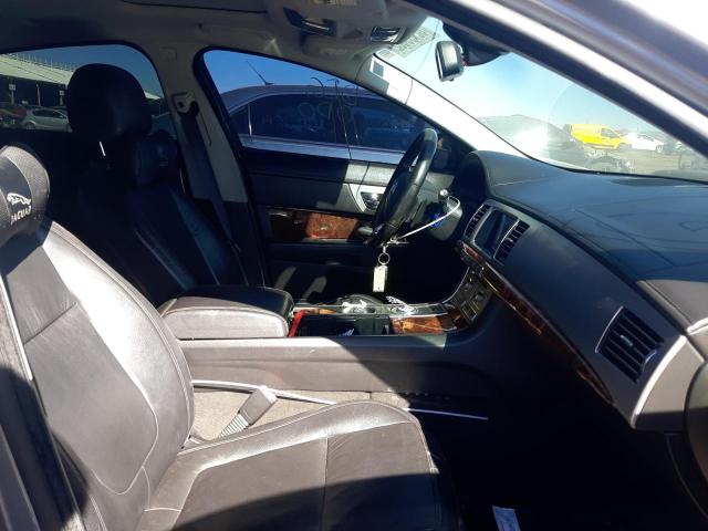 Photo 5 from auction – 2009 JAGUAR XF LUXURY with VIN SAJWA05BX9HR08084
