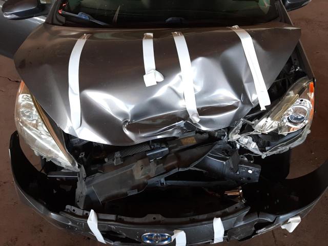 Photo 7 from auction – 2014 TOYOTA PRIUS C with VIN JTDKDTB34E1064596