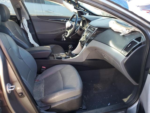 Photo 5 from auction – 2013 HYUNDAI SONATA SE with VIN 5NPEC4AB5DH728894