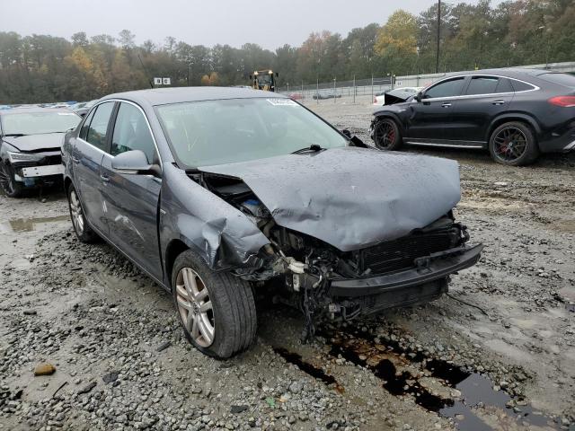 Photo 9 from auction – 2007 VOLKSWAGEN JETTA WOLF with VIN 3VWEF71K37M079651