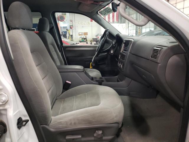 Photo 5 from auction – 2004 FORD EXPLORER X with VIN 1FMZU73K24UB07594