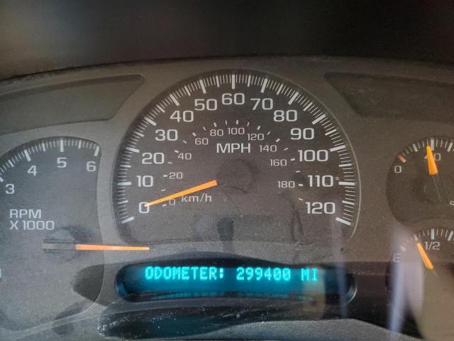 Photo 8 from auction – 2003 CHEVROLET SILVERADO with VIN 2GCEC19V531352131