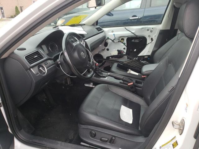 Photo 5 from auction – 2015 VOLKSWAGEN PASSAT S with VIN 1VWAT7A32FC043868