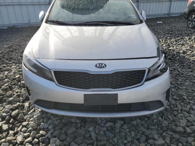Photo 9 from auction – 2018 KIA FORTE LX with VIN 3KPFL4A74JE248409