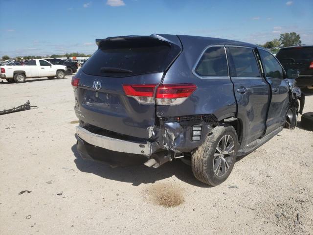 Photo 4 from auction – 2019 TOYOTA HIGHLANDER with VIN 5TDZZRFH7KS347341