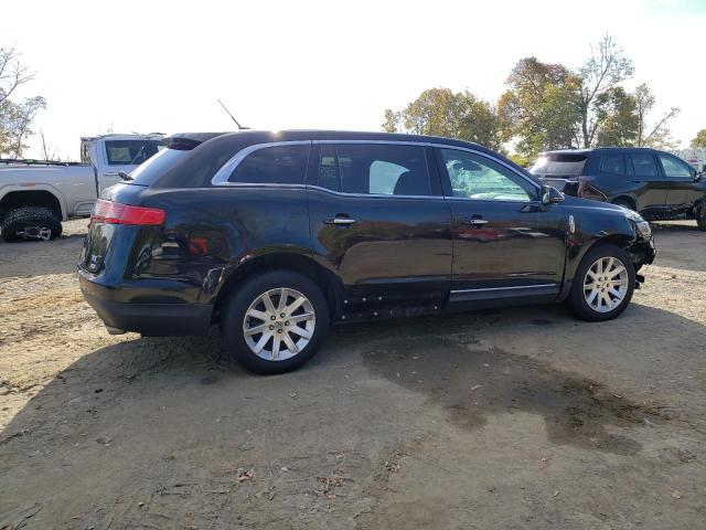 Photo 9 from auction – 2017 LINCOLN MKT with VIN 2LMHJ5NK0HBL01904
