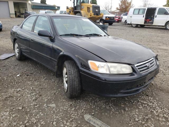 TOYOTA CAMRY CE 2000 with VIN JT2BG22K3Y0495250 - Photo from auction