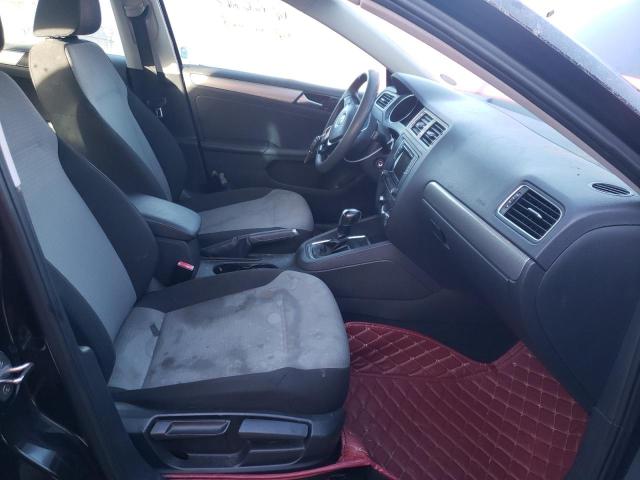 Photo 5 from auction – 2017 VOLKSWAGEN JETTA S with VIN 3VW2B7AJ9HM231021