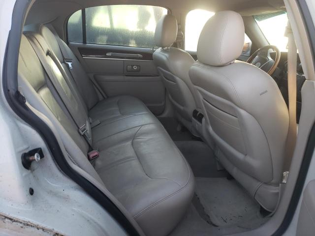 Photo 6 from auction – 2004 LINCOLN TOWN CAR U with VIN 1LNHM83W44Y680767