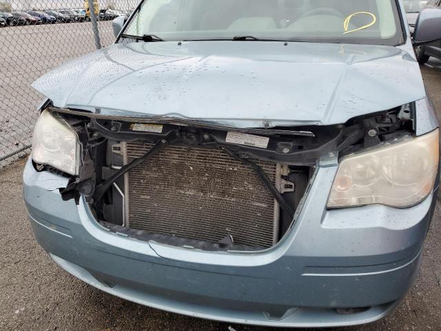 Photo 9 from auction – 2008 CHRYSLER TOWN & COU with VIN 2A8HR54P98R610339