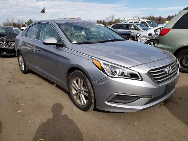 HYUNDAI SONATA SE 2017 with VIN 5NPE24AF6HH595381 - Photo from auction
