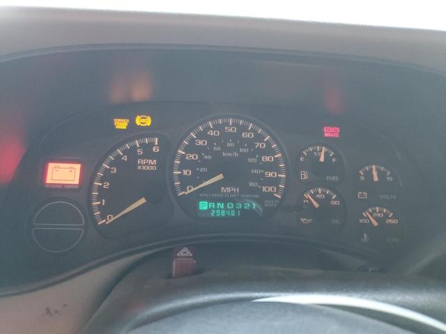 Photo 8 from auction – 2000 CHEVROLET SILVERADO with VIN 2GCEC19T2Y1407687
