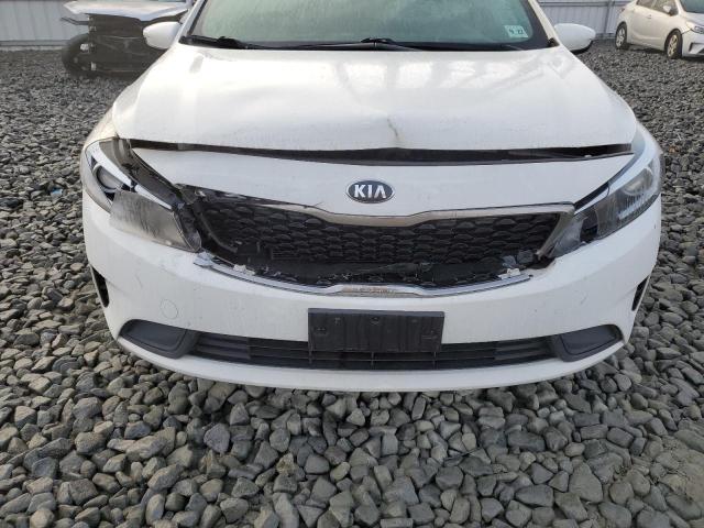 Photo 9 from auction – 2017 KIA FORTE LX with VIN 3KPFK4A7XHE110368