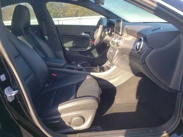 Photo 5 from auction – 2016 MERCEDES-BENZ CLA 250 with VIN WDDSJ4EB2GN297203