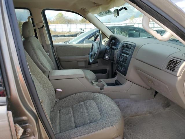 Photo 5 from auction – 2004 FORD EXPLORER X with VIN 1FMZU72K94UA92562