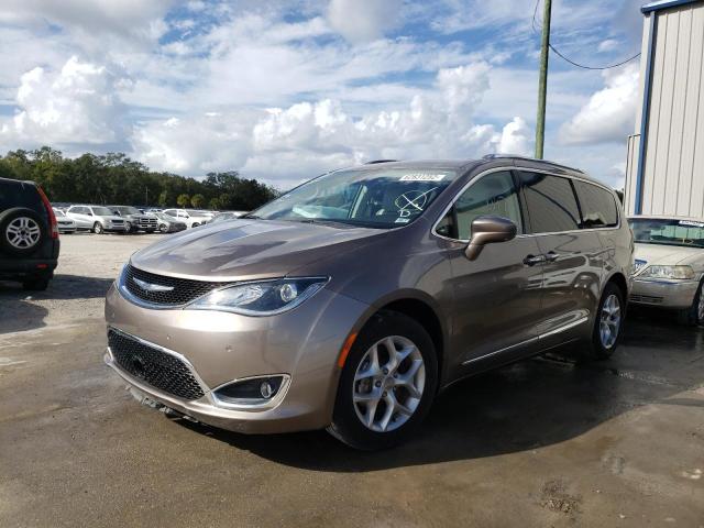 Photo 2 from auction – 2018 CHRYSLER PACIFICA T with VIN 2C4RC1EG5JR101973