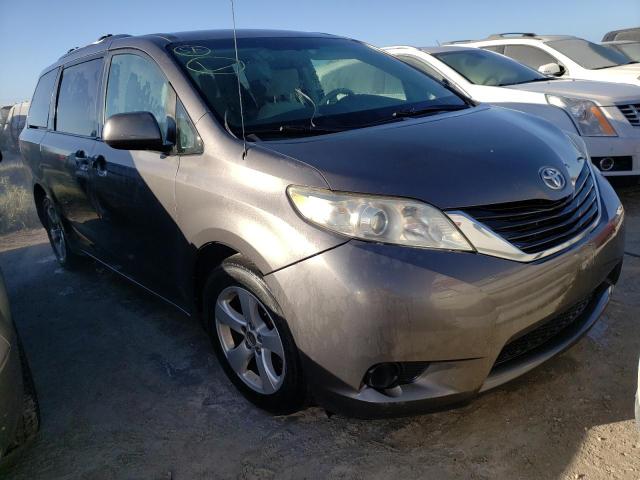 Photo 1 from auction – 2013 TOYOTA SIENNA LE with VIN 5TDKK3DC1DS287053