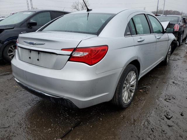 Photo 4 from auction – 2012 CHRYSLER 200 LIMITE with VIN 1C3CCBCG0CN125357