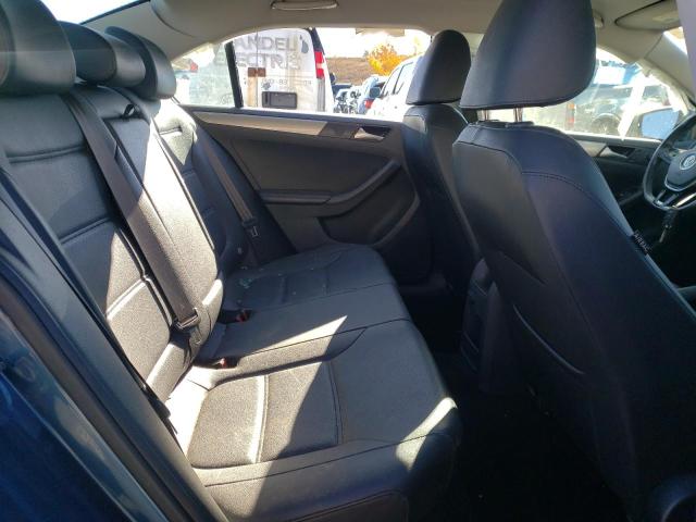 Photo 6 from auction – 2017 VOLKSWAGEN JETTA SE with VIN 3VWDB7AJ0HM297305